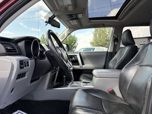 Used 2011 Toyota 4Runner SR5 AWD/4WD image 18