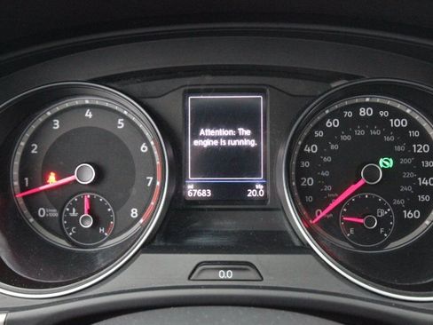 Used 2021 Volkswagen Atlas SE w/ Towing Package image 19