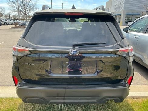 Certified 2025 Subaru Forester Premium image 5