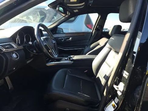 Used 2014 Mercedes-Benz E 350 4MATIC Sedan w/ Premium 1 Package image 10