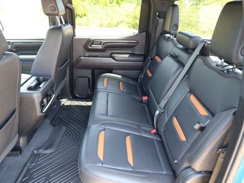 Used 2022 GMC Sierra 1500 AT4 AWD/4WD image 13
