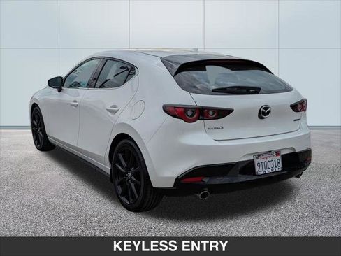 Used 2025 MAZDA MAZDA3 2.5 S Hatchback w/ Premium Pkg image 3