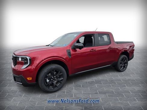 New 2026 Ford Maverick Lariat w/ Black Appearance Package AWD/4WD image 3