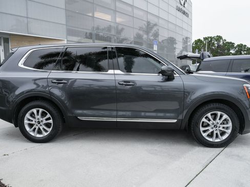 Used 2020 Kia Telluride LX image 26