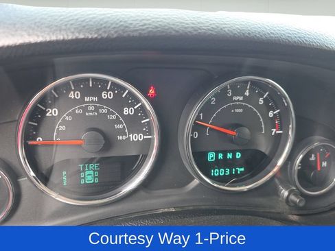 Used 2017 Jeep Wrangler Unlimited Sport w/ Quick Order Package 24S AWD/4WD image 13