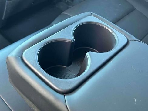 Used 2023 Nissan Rogue SV w/ SV Premium Package image 12