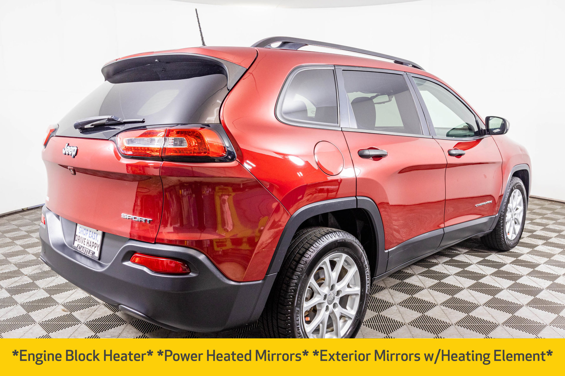 Used 2016 Jeep Cherokee Sport w/ Cold Weather Group FWD image 15