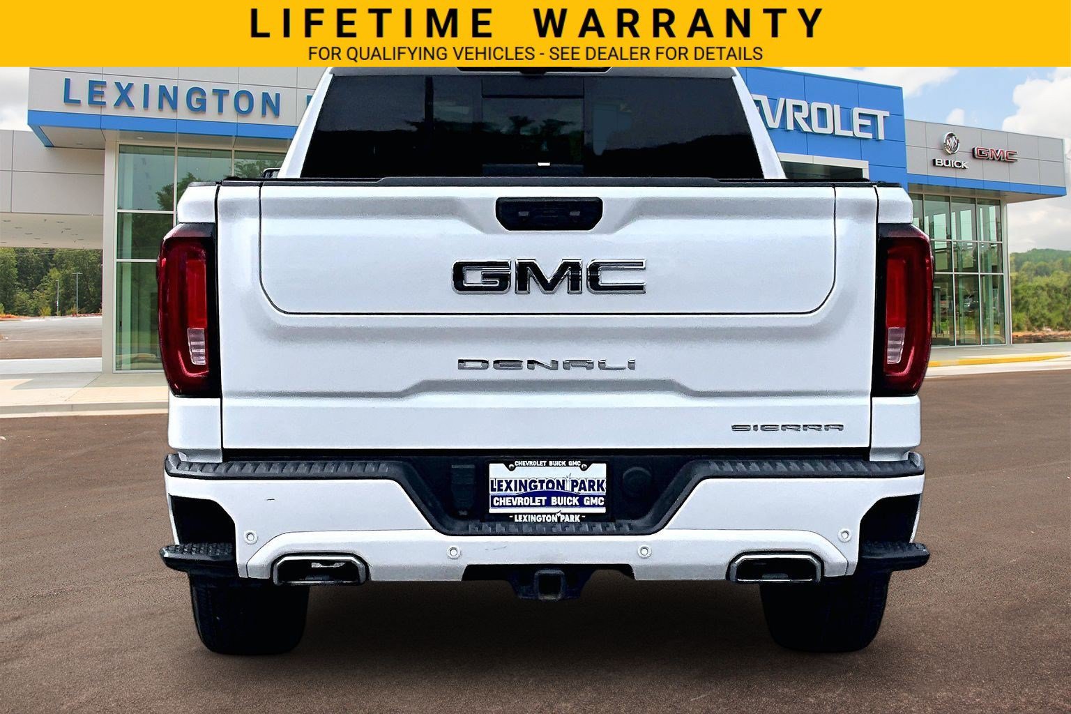 Certified 2024 GMC Sierra 1500 Denali Ultimate AWD/4WD image 4