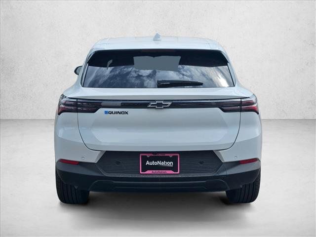 New 2026 Chevrolet Equinox EV LT w/ Comfort Package FWD image 8