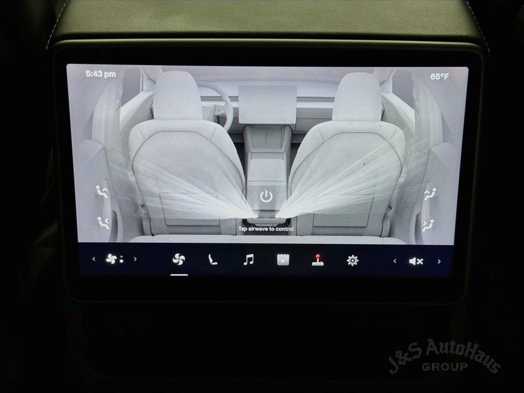 Used 2024 Tesla Model 3 Long Range RWD image 31
