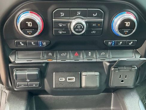 Used 2019 GMC Sierra 1500 SLT w/ SLT Premium Package AWD/4WD image 15