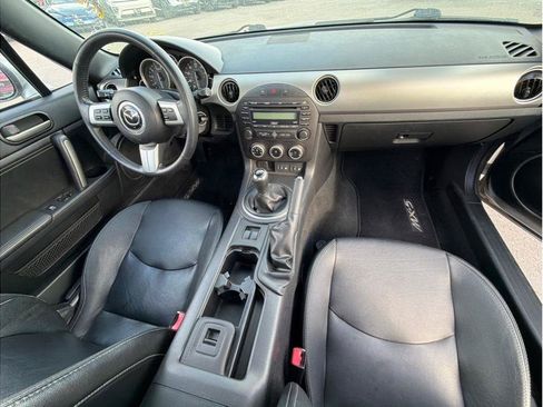 Used 2012 MAZDA MX-5 Miata Grand Touring w/ Premium Pkg RWD image 5
