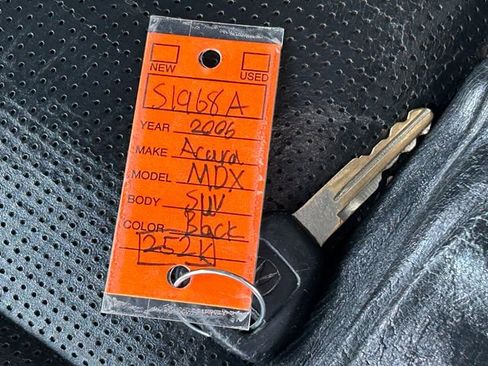 Used 2006 Acura MDX Touring image 12
