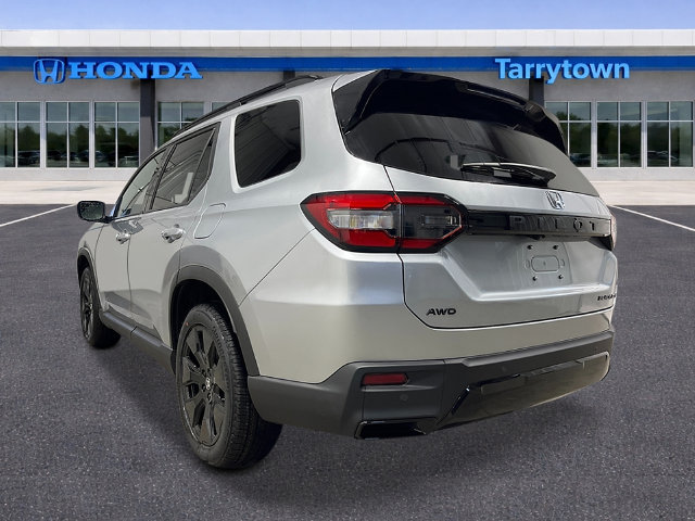 New 2026 Honda Pilot Black Edition image 3