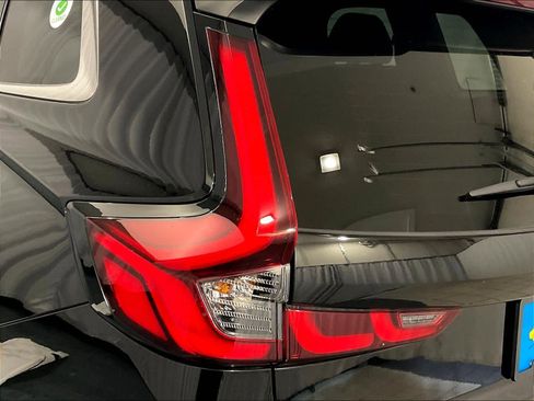 Used 2025 Honda CR-V EX image 33