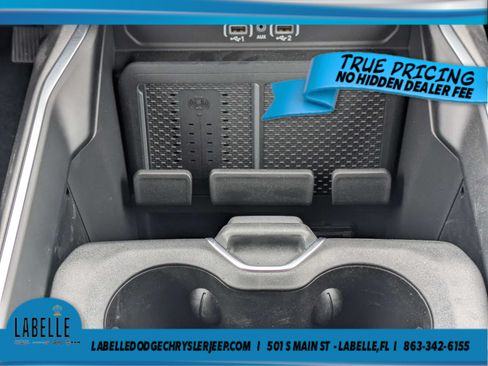 Used 2025 RAM 1500 Big Horn AWD/4WD image 21