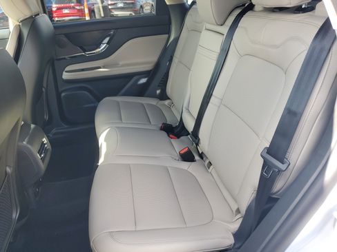 New 2026 Lincoln Corsair Premiere image 28