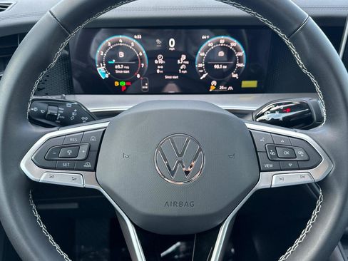 New 2026 Volkswagen Tiguan SE image 22