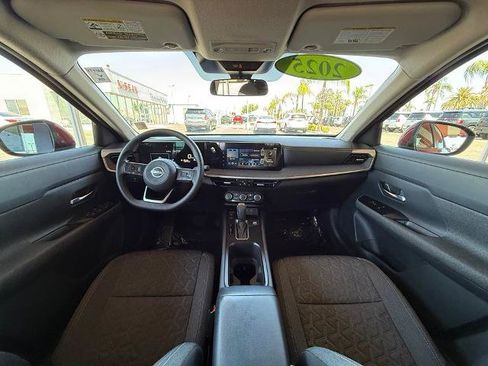 Certified 2025 Nissan Kicks SV FWD image 13