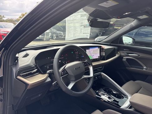 New 2025 Audi Q5 Premium Plus image 12