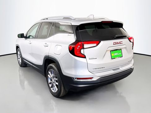 Used 2022 GMC Terrain SLT image 7