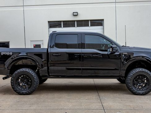 Used 2025 Ford F150 Platinum w/ Equipment Group 702A High AWD/4WD image 11