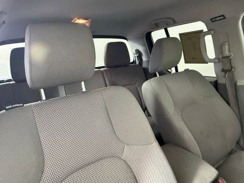 Used 2019 Nissan Frontier SV AWD/4WD image 54