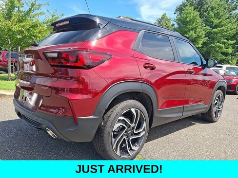 Used 2025 Chevrolet TrailBlazer RS w/ Convenience Package AWD/4WD image 6