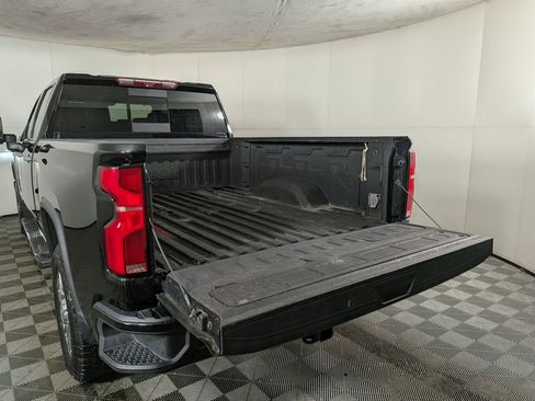 Certified 2024 Chevrolet Silverado 2500 High Country w/ High Country Premium Package image 12