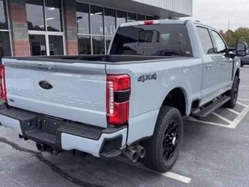 New 2026 Ford F350 Lariat w/ Black Appearance Package image 7