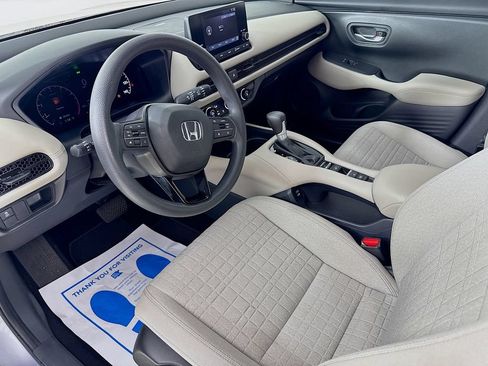 Used 2024 Honda HR-V LX image 10