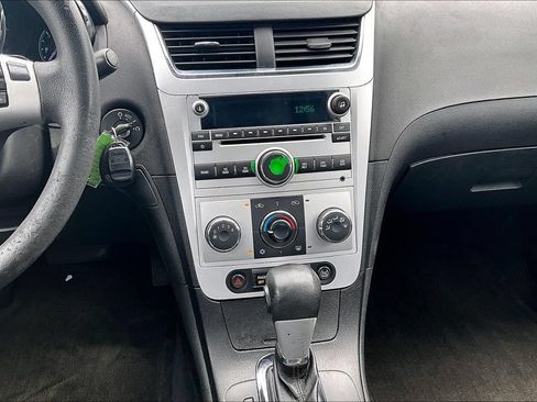 Used 2011 Chevrolet Malibu LT FWD image 6