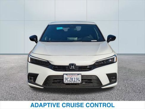 Used 2022 Honda Civic Sport image 3