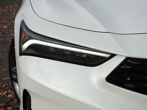 Used 2023 Acura Integra A-Spec image 5