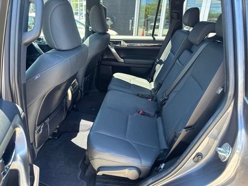 Used 2020 Lexus GX 460 Premium w/ Premium Package AWD/4WD image 34