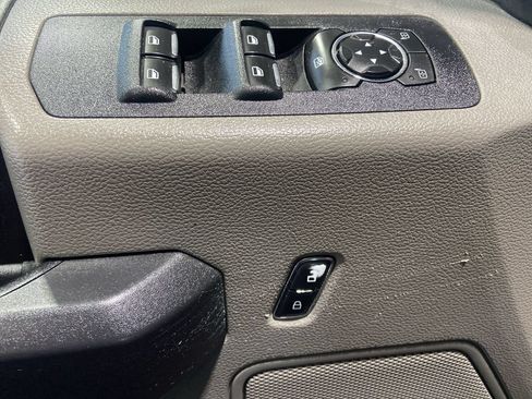 Used 2019 Ford F150 XL w/ Equipment Group 101A Mid AWD/4WD image 22