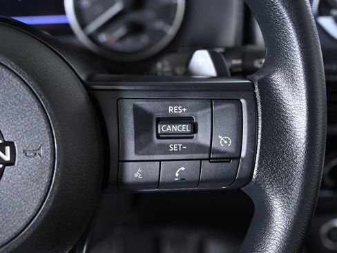 Used 2023 Nissan Rogue S FWD image 13
