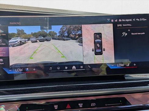 New 2025 BMW i7 xDrive60 image 12