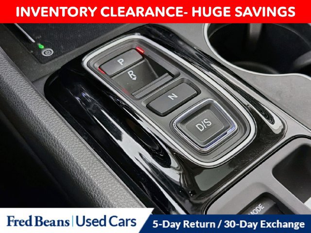 Used 2024 Honda Pilot Touring image 23
