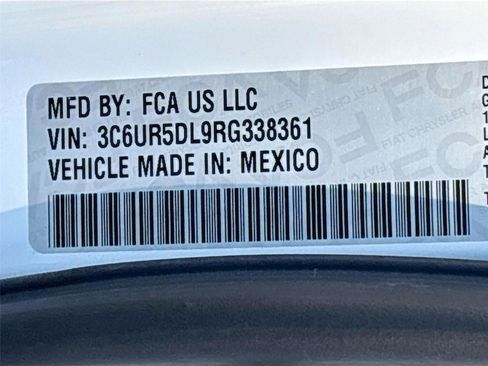 Used 2024 RAM 2500 Big Horn image 31