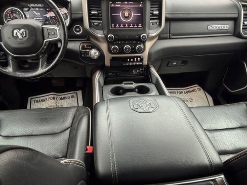 Used 2019 RAM 1500 Laramie AWD/4WD image 21