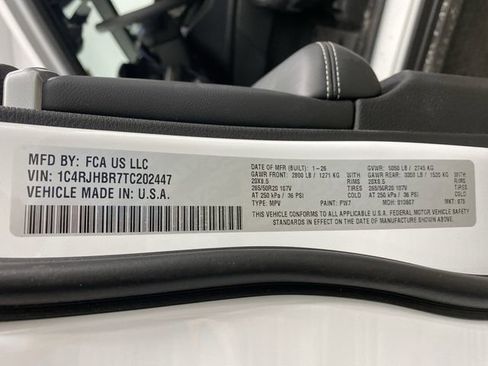 New 2026 Jeep Grand Cherokee Limited w/ Limited Altitude Package AWD/4WD image 42