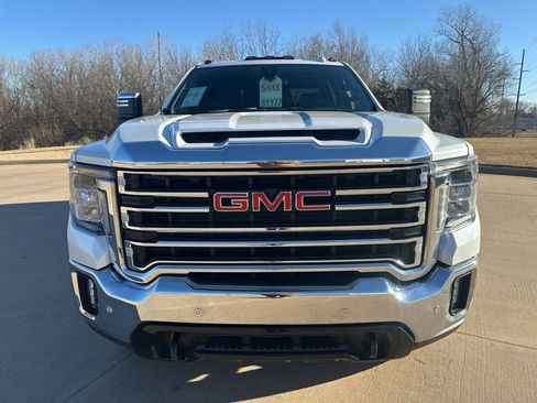 Used 2020 GMC Sierra 3500 SLT w/ SLT Premium Plus Package image 6