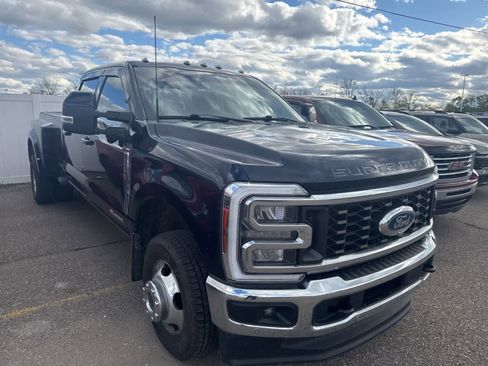 Used 2024 Ford F350 Lariat w/ Lariat Ultimate Package AWD/4WD image 10