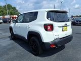 Used 2023 Jeep Renegade Latitude image 4