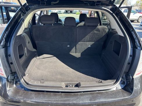 Used 2010 Ford Edge SEL FWD image 9