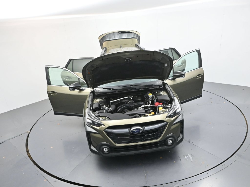 Certified 2025 Subaru Outback Premium AWD/4WD image 32