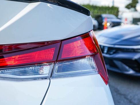 New 2025 Hyundai Elantra Sport image 9