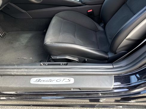 Certified 2025 Porsche 718 Boxster GTS image 15