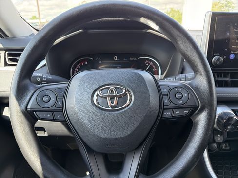 Used 2023 Toyota RAV4 XLE AWD/4WD image 12